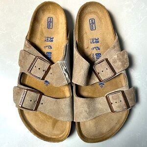 Birkenstock Arizona Suede Leather Sandals Taupe Size 38 (7-71/2) NWT